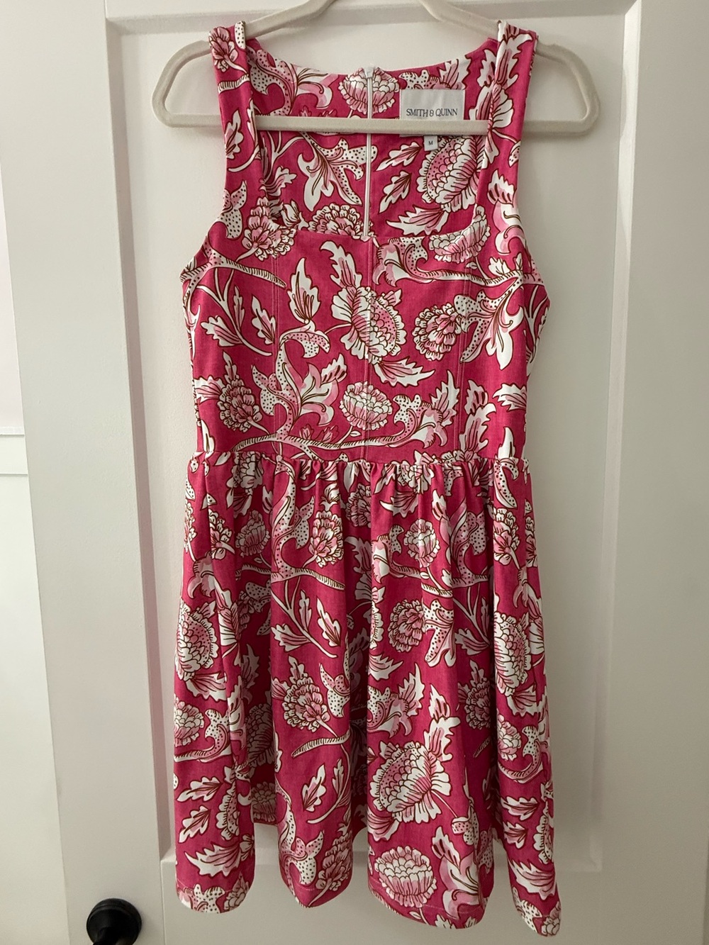 NWOT Smith & Quinn Pink Floral Fit & Flare Dress Size M